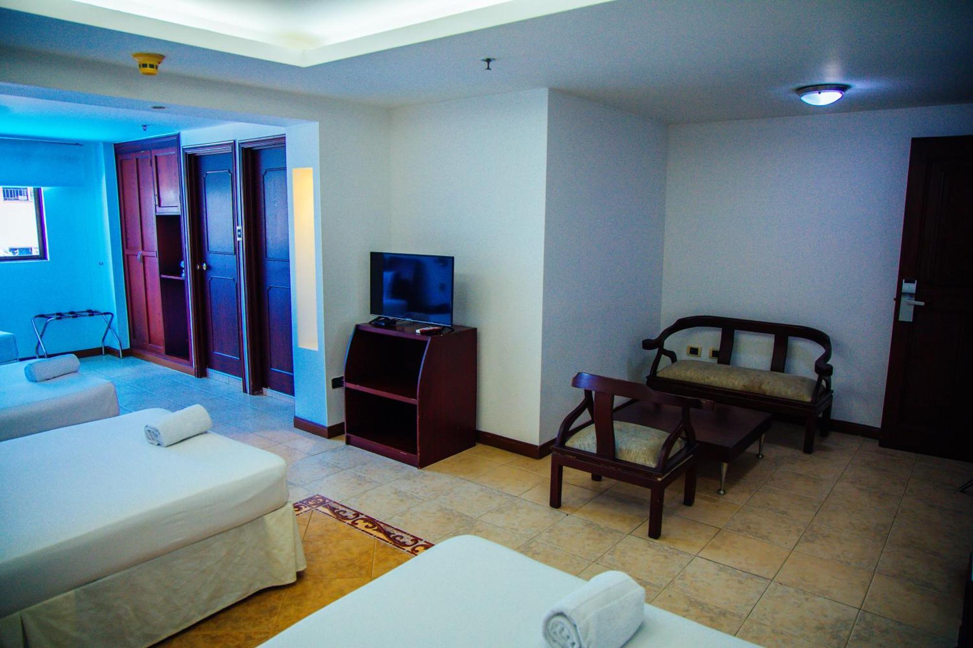 Hotel Plaza Las Americas كالي المظهر الخارجي الصورة