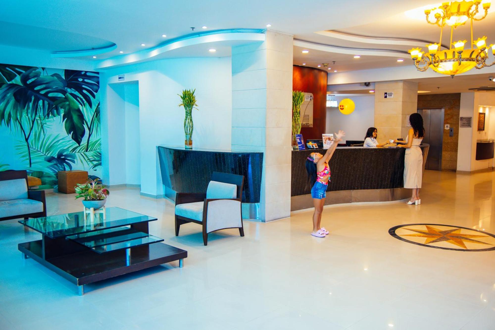 Hotel Plaza Las Americas كالي المظهر الخارجي الصورة
